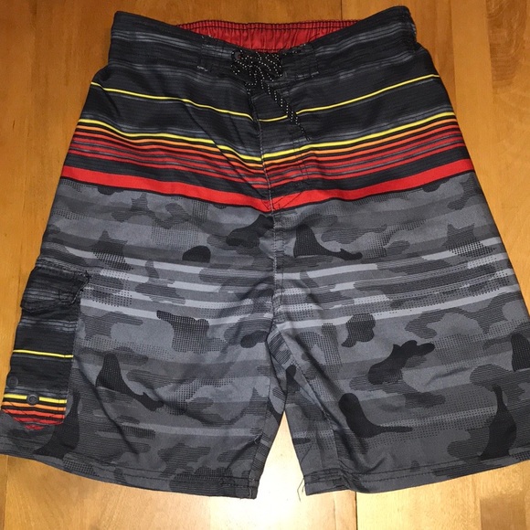 Boys Ocean Current Swim Trunks Size Large 14/16